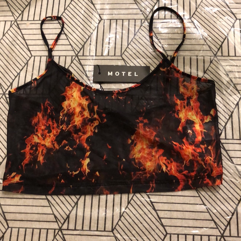 FIRE BLISS CROP TOP & SHORTS